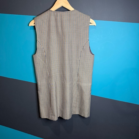 Daniel Hechter Black and White Vest Classic Style - Picture 3 of 3